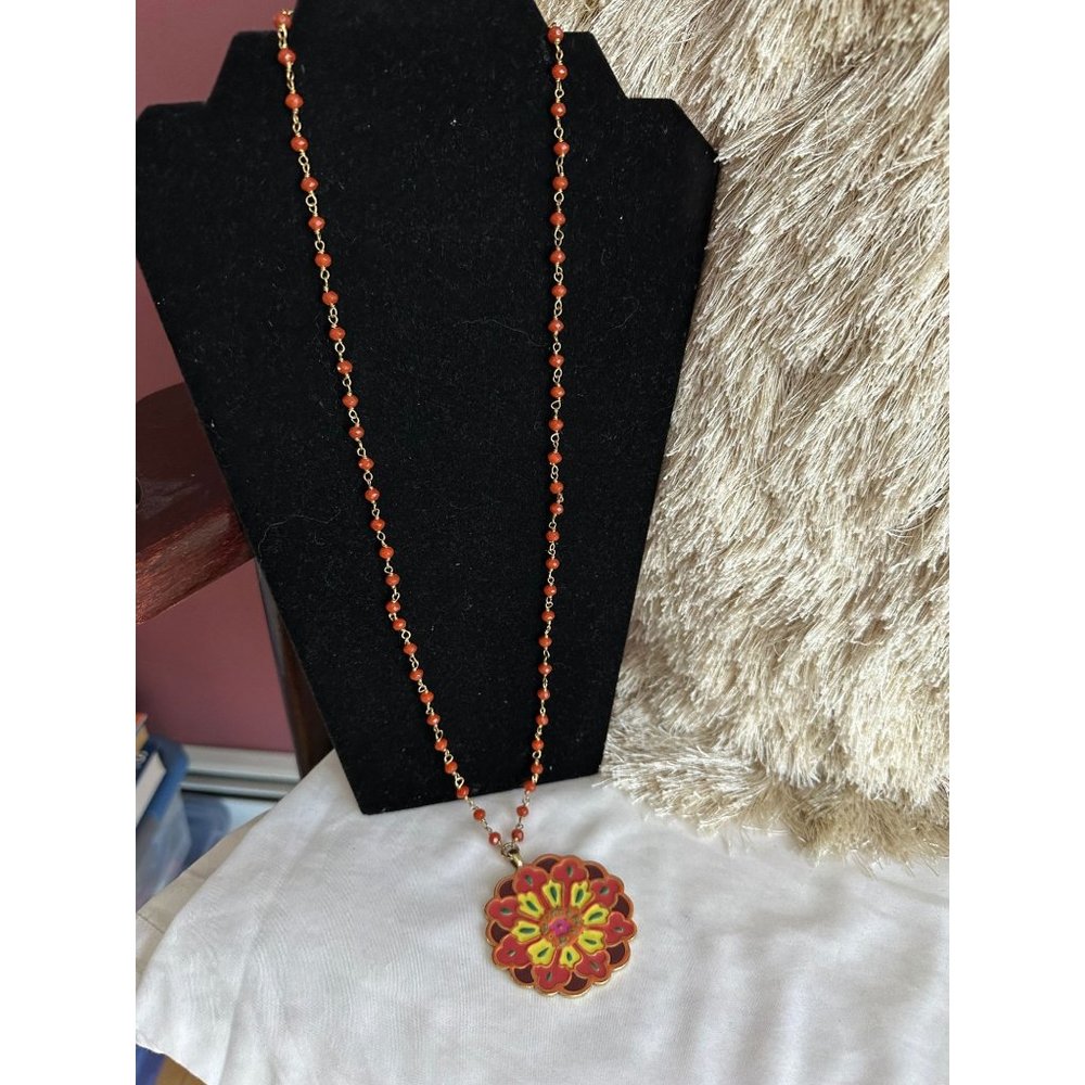 Lucky Brand beaded chain with round flower look pendant